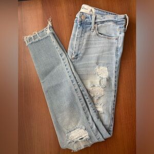 Abercrombie and Fitch Super Skinny High Rise Distressed Jeans Size 4 Regular